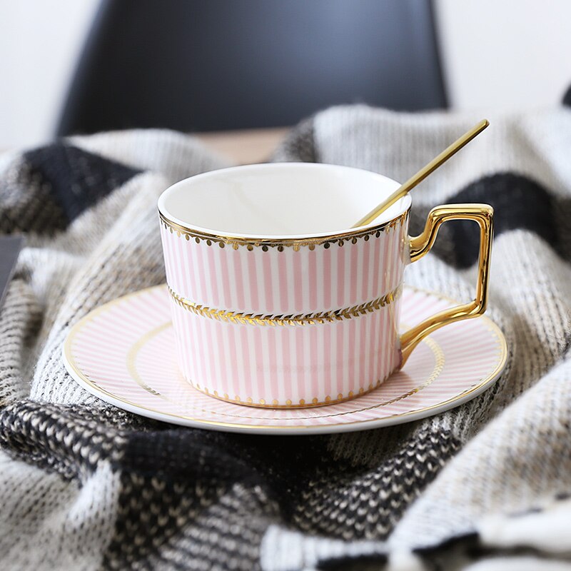 British Luxury Cups / Saucers / Spoons Set