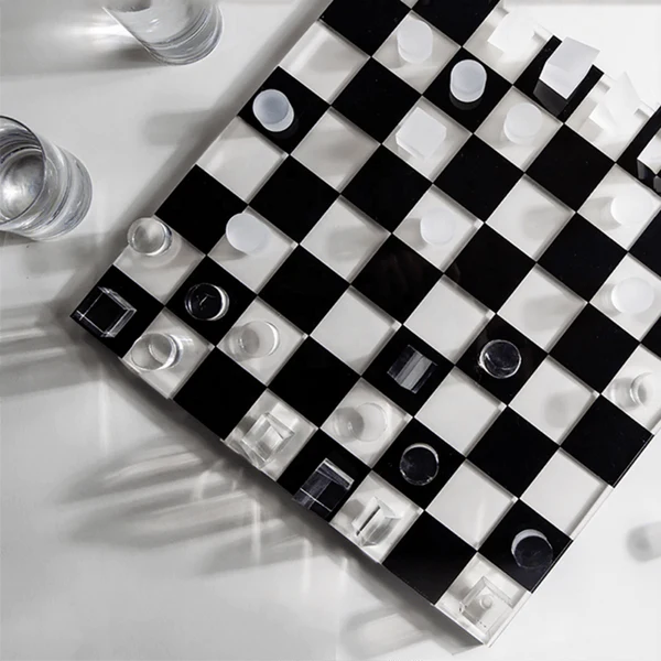 Prism chessboard set