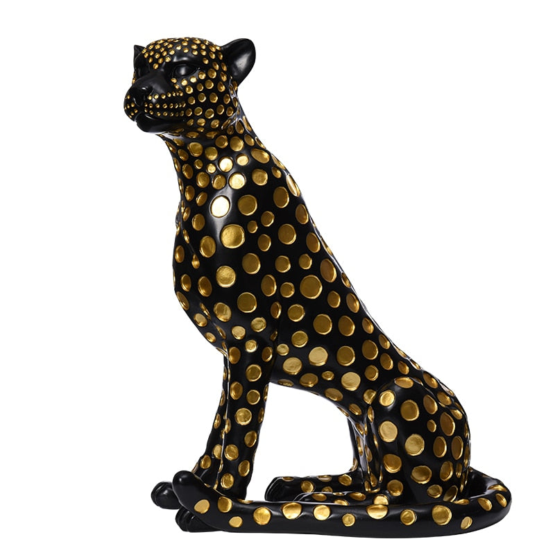 Leopard sculpture