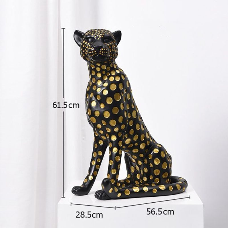 Leopard sculpture